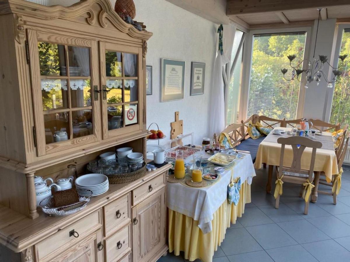 Pension-Ferienwohnung Liesbachtal Direkt Am Waldrand Bayerische Rhoen 쇼나우엔더브렌드 외부 사진