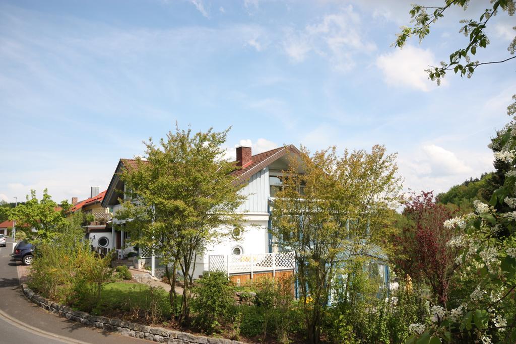 Pension-Ferienwohnung Liesbachtal Direkt Am Waldrand Bayerische Rhoen 쇼나우엔더브렌드 외부 사진