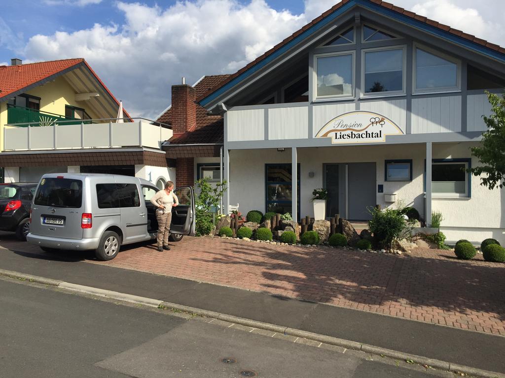 Pension-Ferienwohnung Liesbachtal Direkt Am Waldrand Bayerische Rhoen 쇼나우엔더브렌드 외부 사진